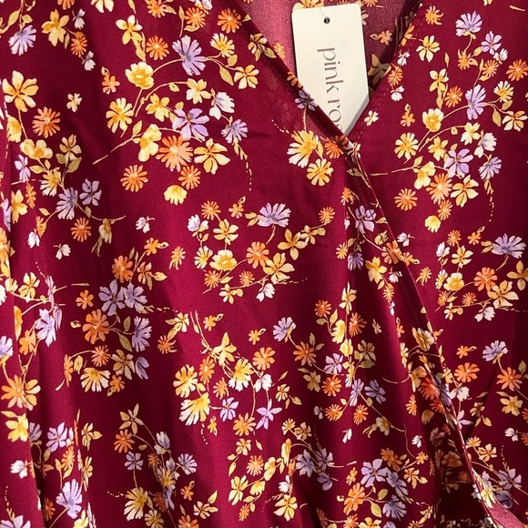 NWT Pink Rose Blouse - Picture 2 of 8